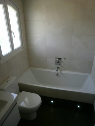 Modern Bath small space